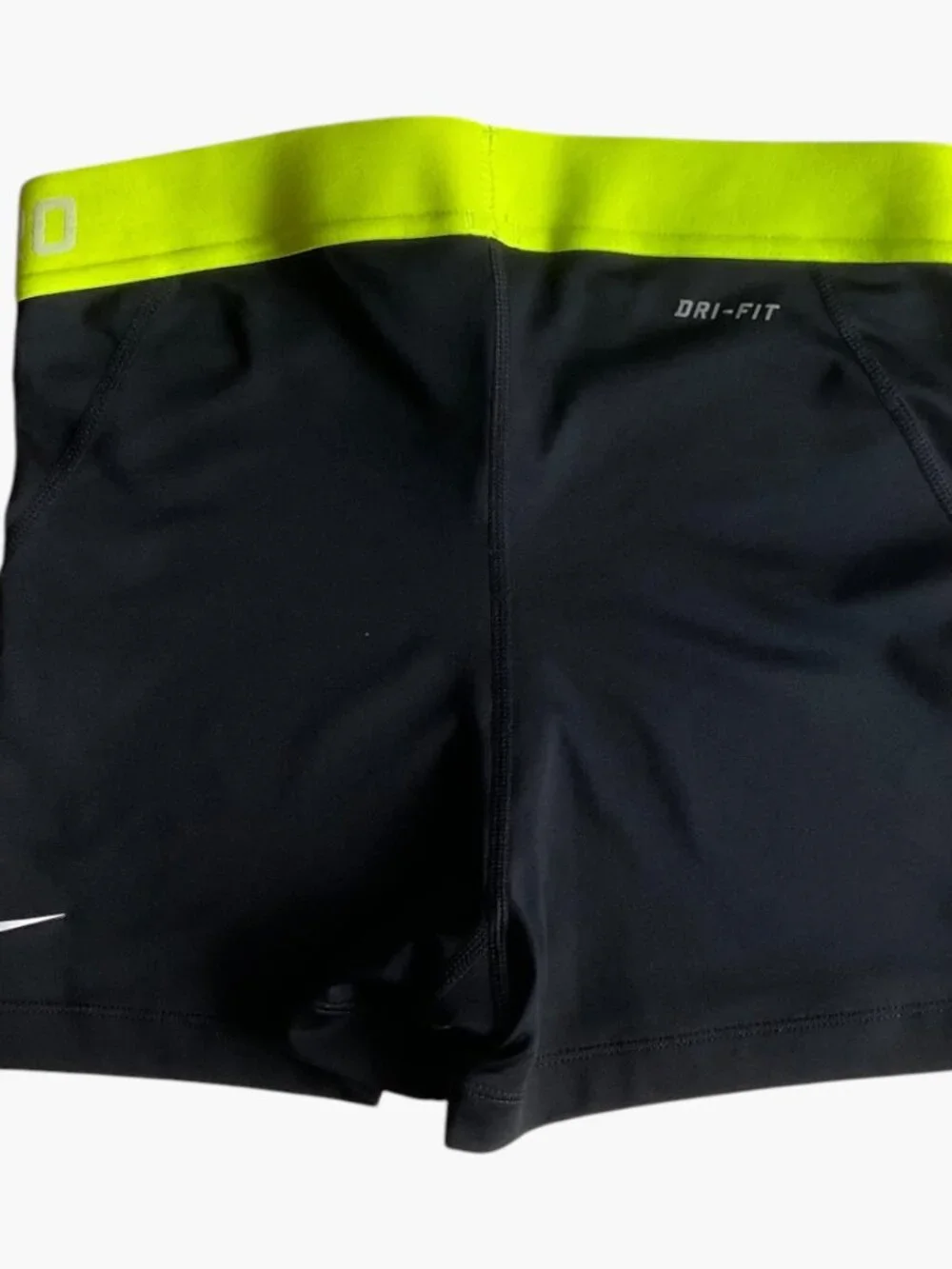 Nike Pro Classic 3
